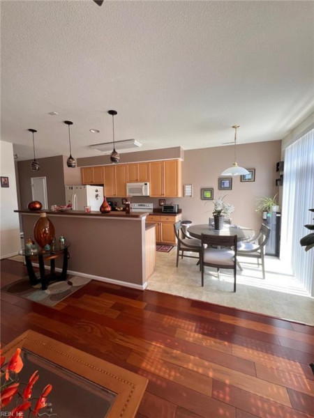 Photo 5 of 40 residential for sale in Suffolk virginia