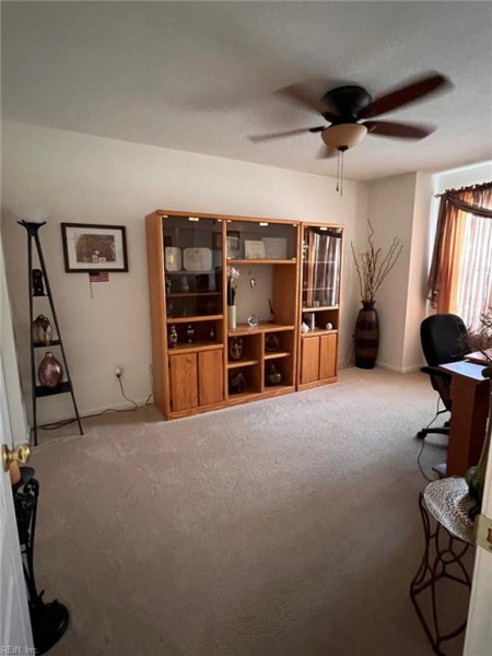 Photo 7 of 40 residential for sale in Suffolk virginia