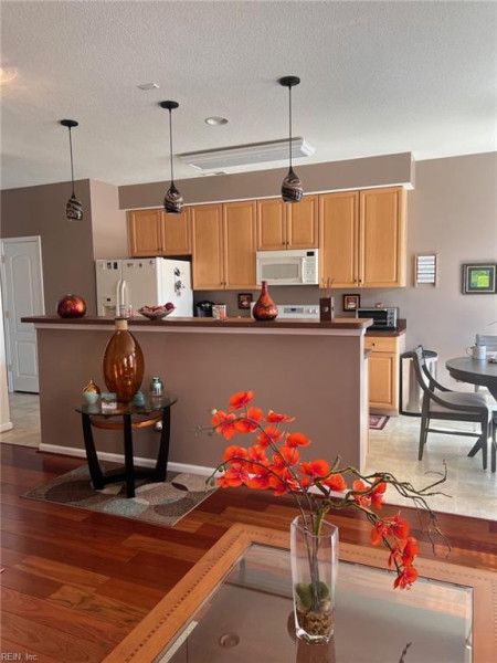 Photo 9 of 40 residential for sale in Suffolk virginia