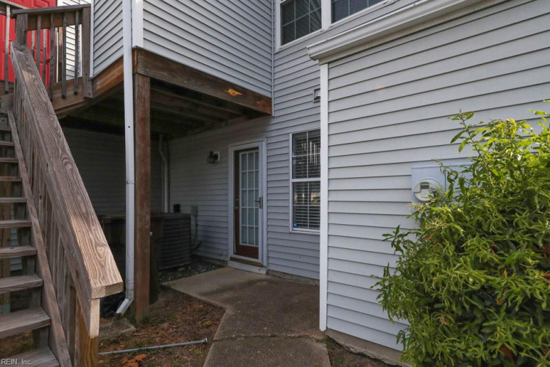 Photo 3 of 35 residential for sale in Chesapeake virginia Photo 3 of 35 residential for sale in Chesapeake virginia