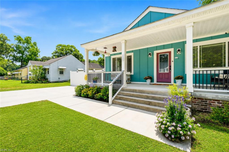 Photo 18 of 35 residential for sale in Virginia Beach virginia