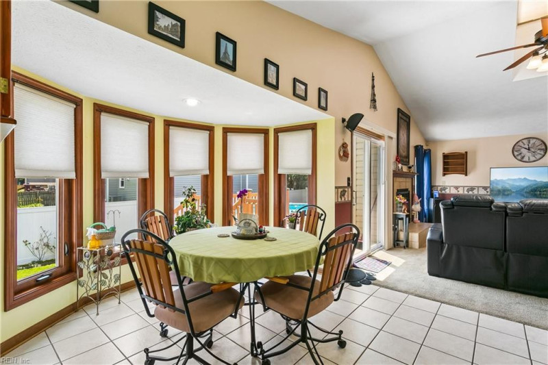 Photo 16 of 44 residential for sale in Hampton virginia
