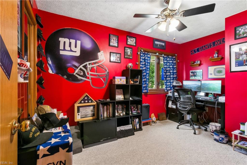 Photo 31 of 44 residential for sale in Hampton virginia