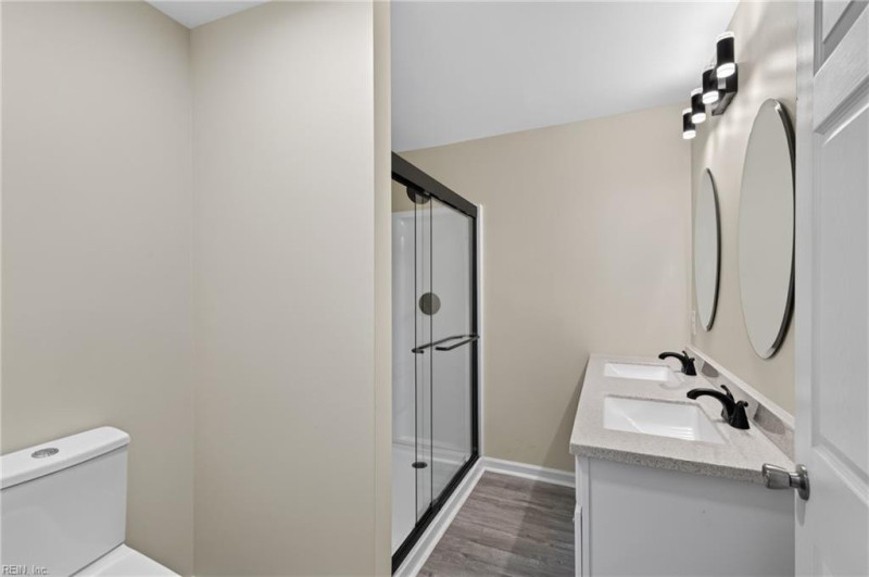 Photo 15 of 39 residential for sale in Hampton virginia