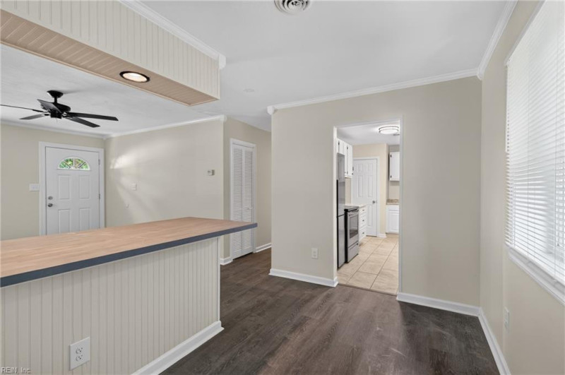 Photo 20 of 39 residential for sale in Hampton virginia