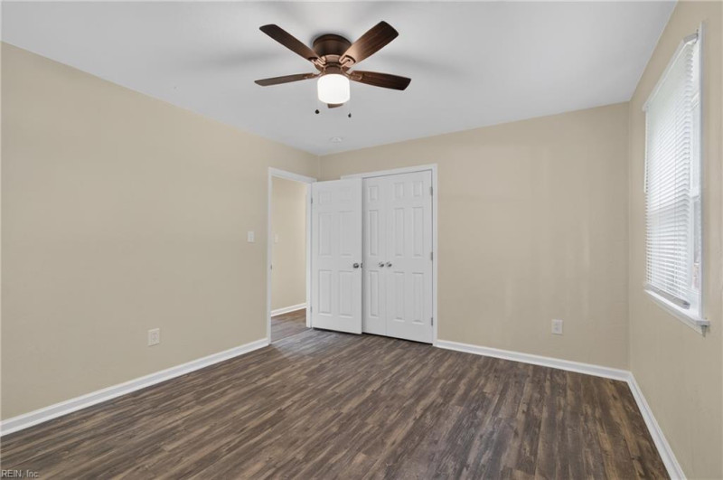 Photo 30 of 39 residential for sale in Hampton virginia