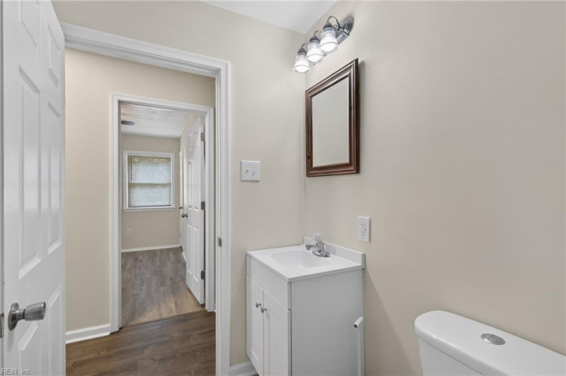 Photo 9 of 39 residential for sale in Hampton virginia