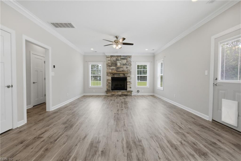 Photo 9 of 50 residential for sale in Suffolk virginia Photo 9 of 50 residential for sale in Suffolk virginia