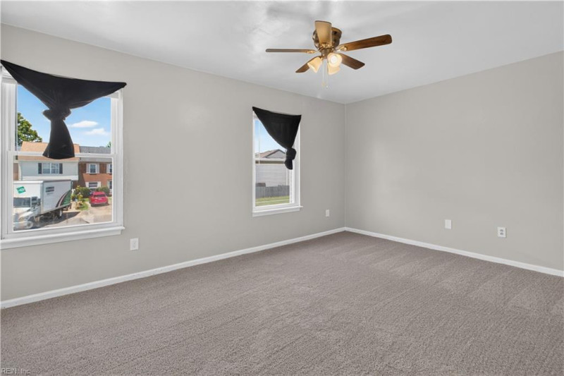 Photo 33 of 39 residential for sale in Virginia Beach virginia
