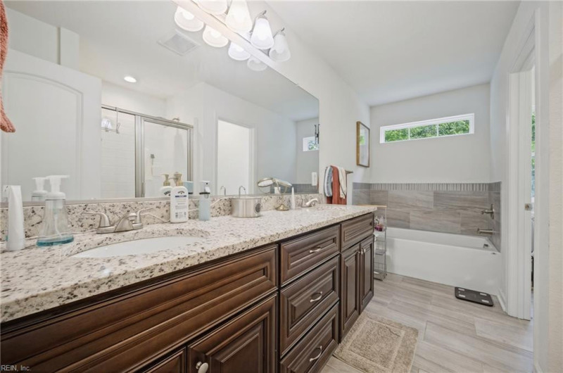 Photo 33 of 50 residential for sale in Norfolk virginia Photo 33 of 50 residential for sale in Norfolk virginia