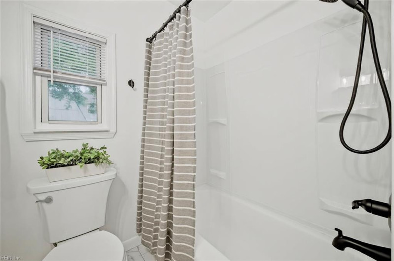 Photo 11 of 31 residential for sale in Norfolk virginia Photo 11 of 31 residential for sale in Norfolk virginia