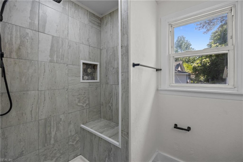Photo 11 of 18 residential for sale in Norfolk virginia Photo 11 of 18 residential for sale in Norfolk virginia