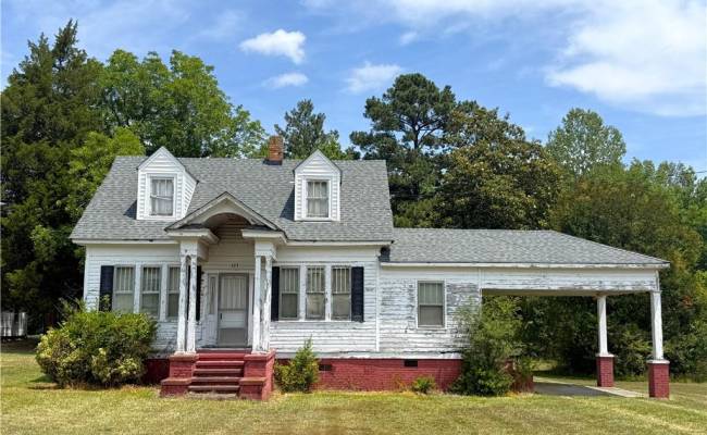 373 Colonial Trail, Surry County, VA 23883