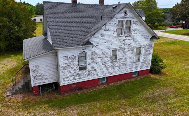 373 Colonial Trail, Surry County, VA 23883