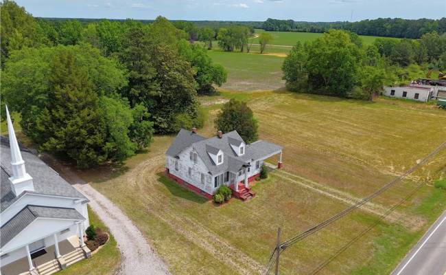 373 Colonial Trail, Surry County, VA 23883