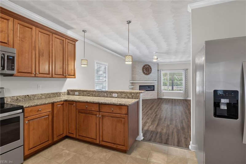 Photo 12 of 50 residential for sale in Virginia Beach virginia