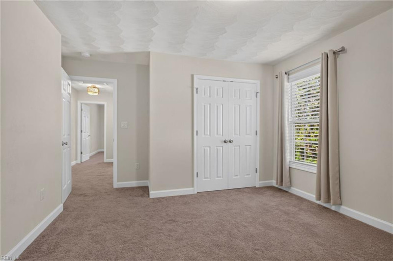 Photo 27 of 50 residential for sale in Virginia Beach virginia