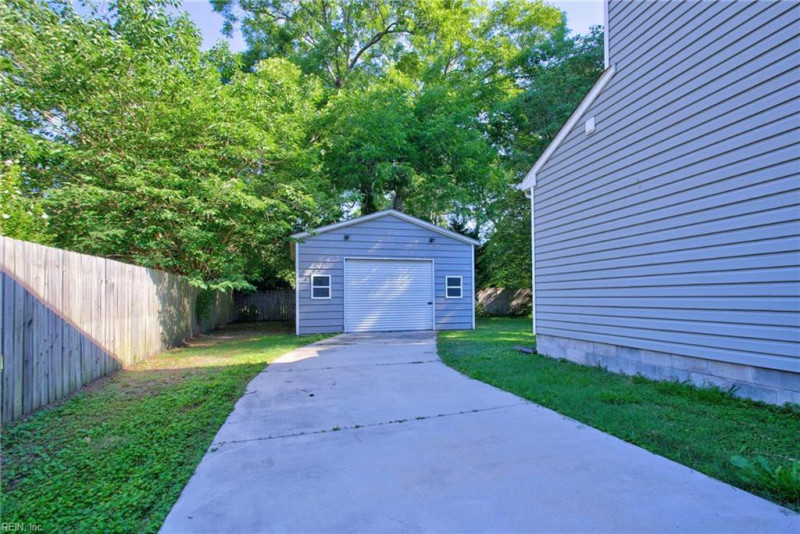 Photo 46 of 50 residential for sale in Virginia Beach virginia