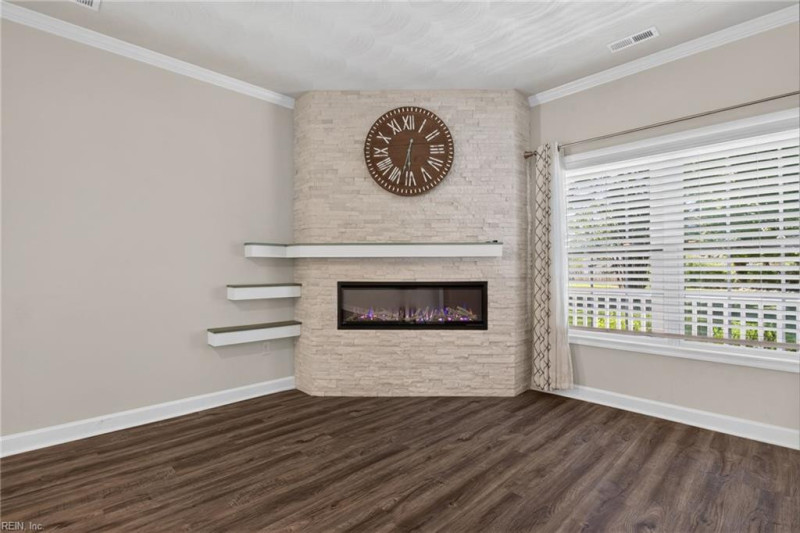Photo 8 of 50 residential for sale in Virginia Beach virginia