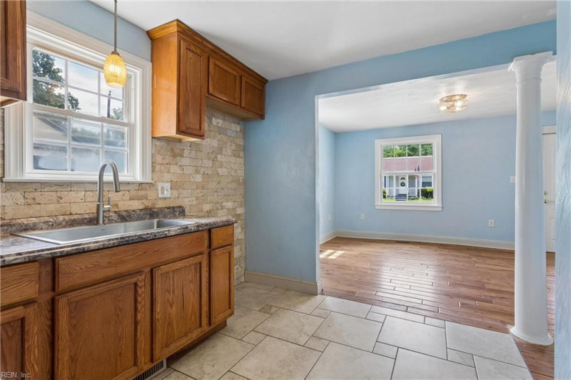 Photo 9 of 37 residential for sale in Portsmouth virginia Photo 9 of 37 residential for sale in Portsmouth virginia
