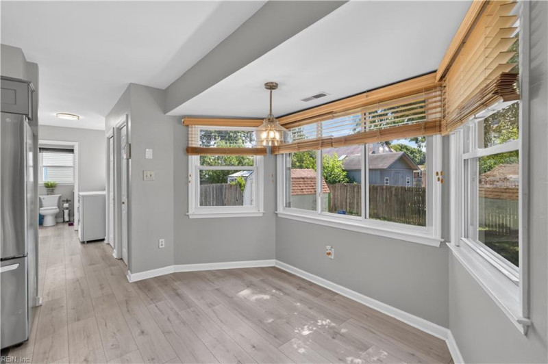 Photo 13 of 49 residential for sale in Virginia Beach virginia