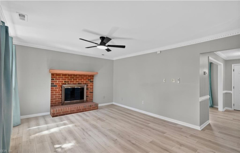 Photo 16 of 49 residential for sale in Virginia Beach virginia
