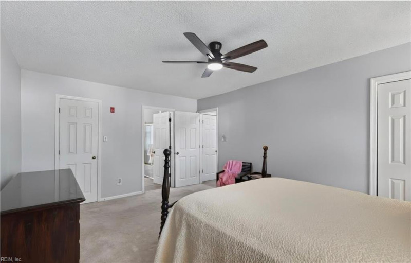Photo 20 of 49 residential for sale in Virginia Beach virginia
