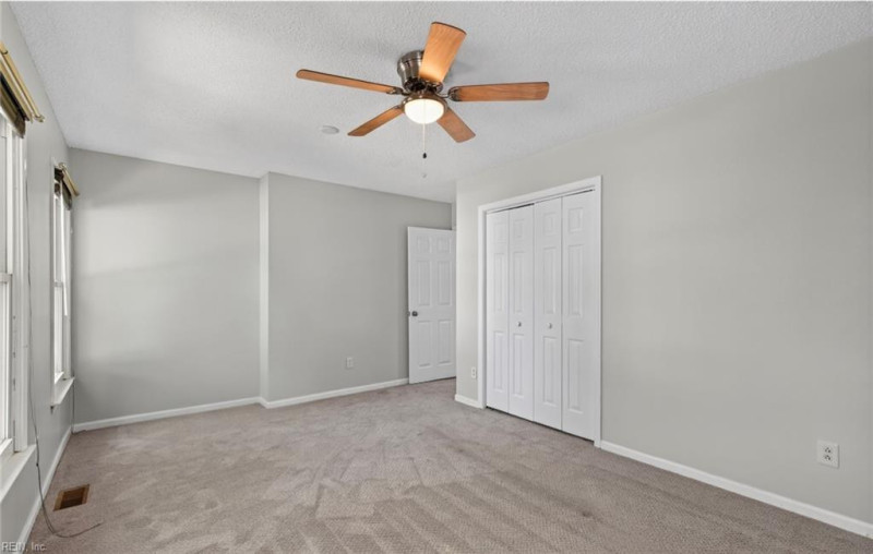 Photo 27 of 49 residential for sale in Virginia Beach virginia