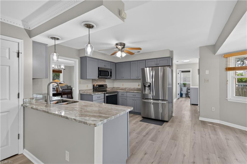 Photo 9 of 49 residential for sale in Virginia Beach virginia