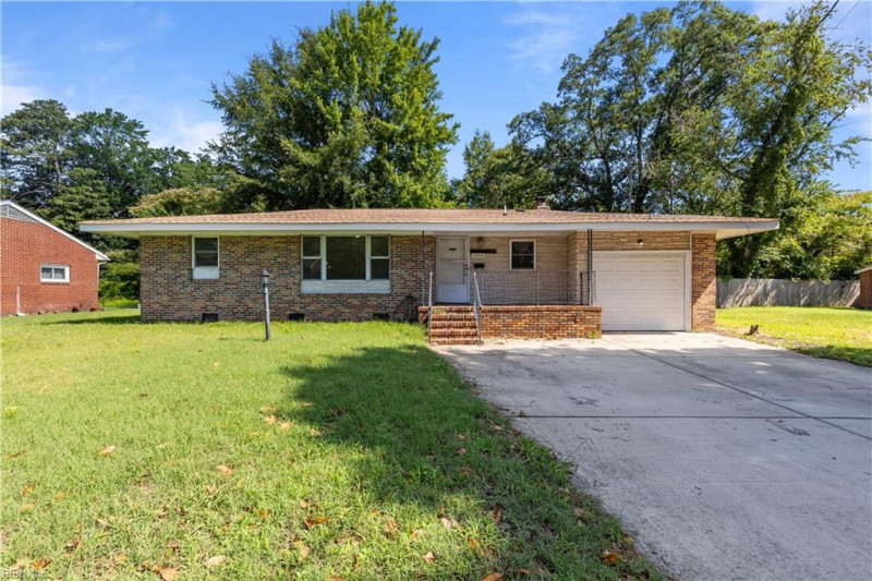 Photo 1 of 26 residential for sale in Hampton virginia
