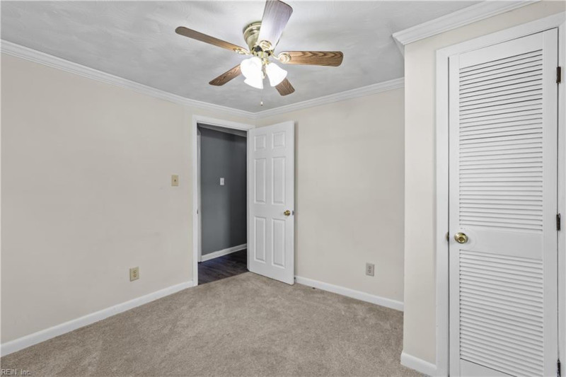 Photo 12 of 26 residential for sale in Hampton virginia
