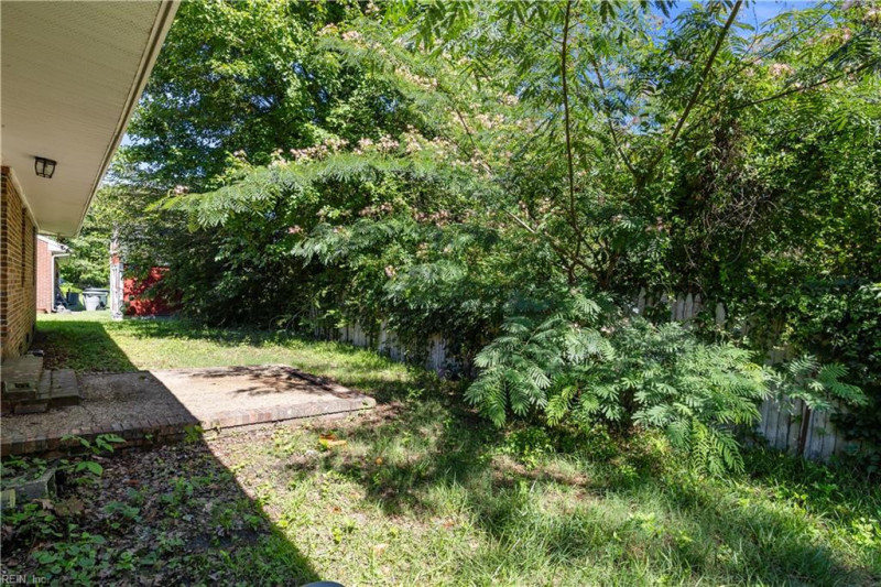 Photo 21 of 26 residential for sale in Hampton virginia