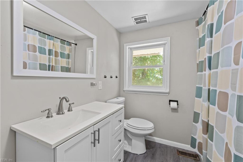 Photo 8 of 26 residential for sale in Hampton virginia