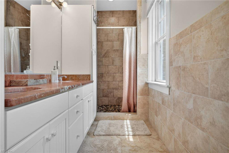 Photo 16 of 25 residential for sale in Norfolk virginia