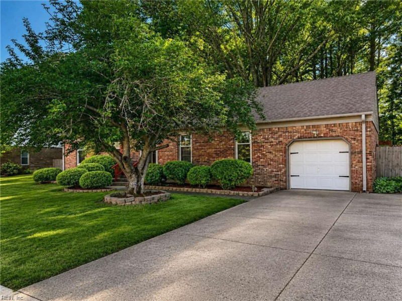 Photo 23 of 27 residential for sale in Chesapeake virginia Photo 23 of 27 residential for sale in Chesapeake virginia