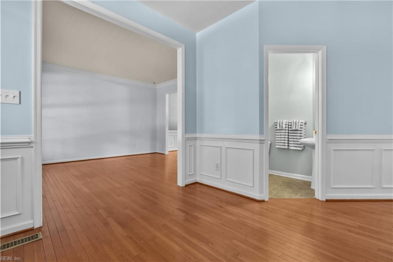 Photo 5 of 50 residential for sale in Isle of Wight County virginia