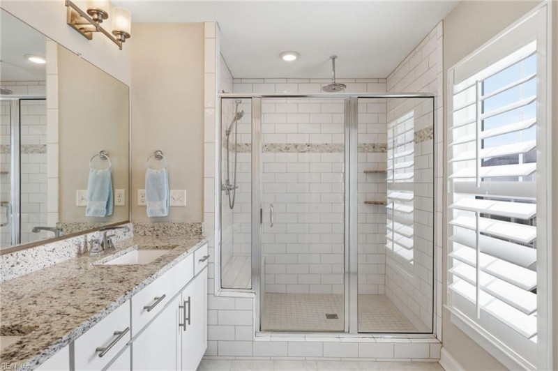 Photo 20 of 41 residential for sale in Virginia Beach virginia