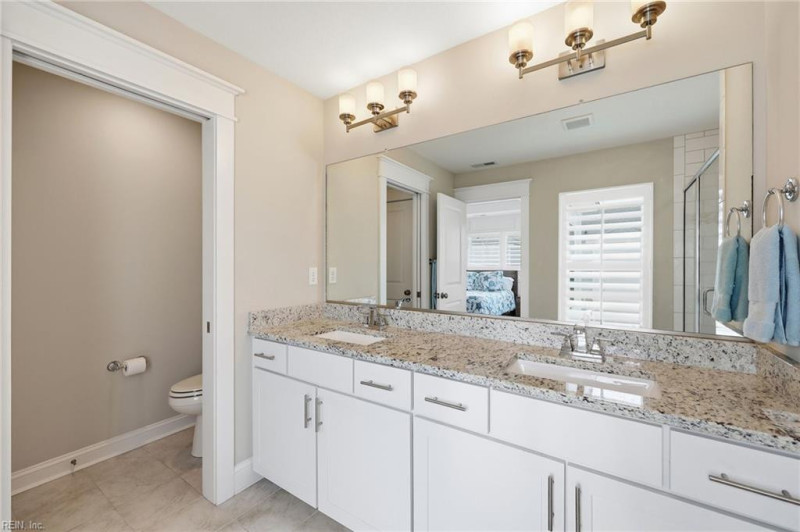 Photo 21 of 41 residential for sale in Virginia Beach virginia