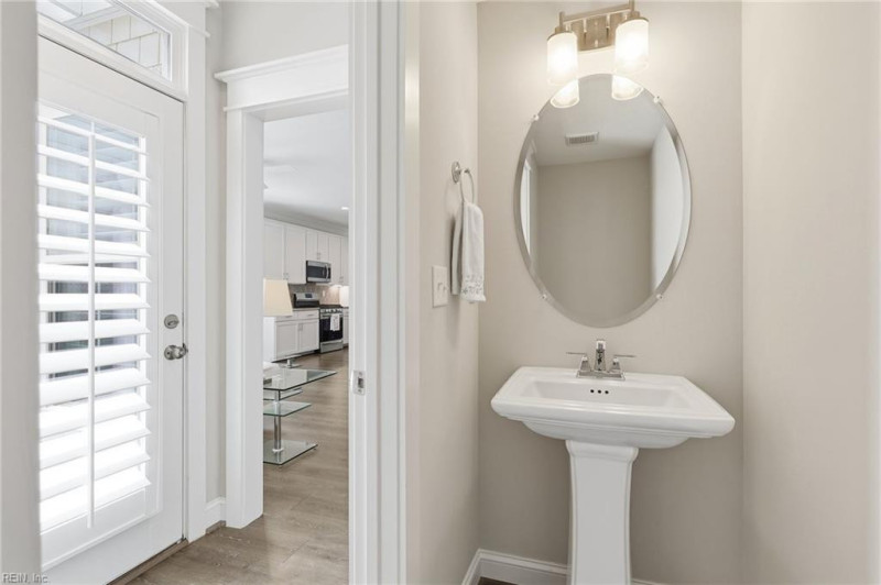 Photo 30 of 41 residential for sale in Virginia Beach virginia
