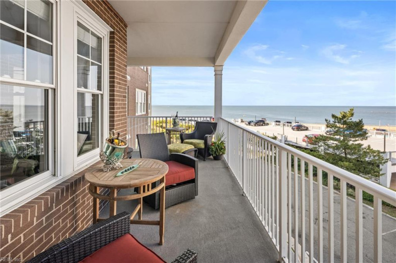 Photo 18 of 39 residential for sale in Virginia Beach virginia