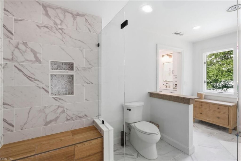 Photo 33 of 50 residential for sale in Virginia Beach virginia