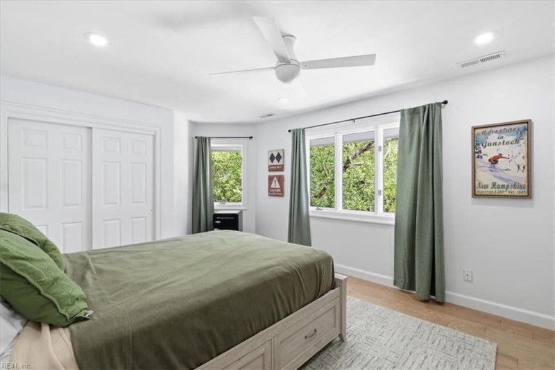 Photo 37 of 50 residential for sale in Virginia Beach virginia