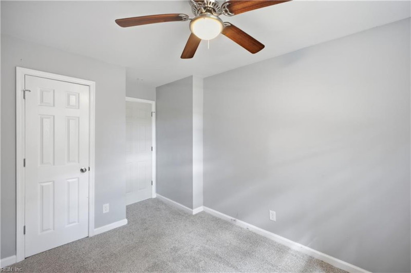 Photo 14 of 24 residential for sale in Hampton virginia