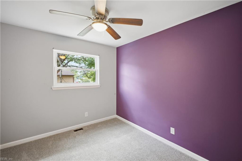 Photo 18 of 24 residential for sale in Hampton virginia