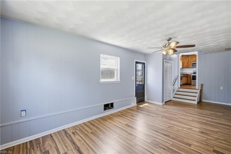 Photo 10 of 30 residential for sale in Norfolk virginia