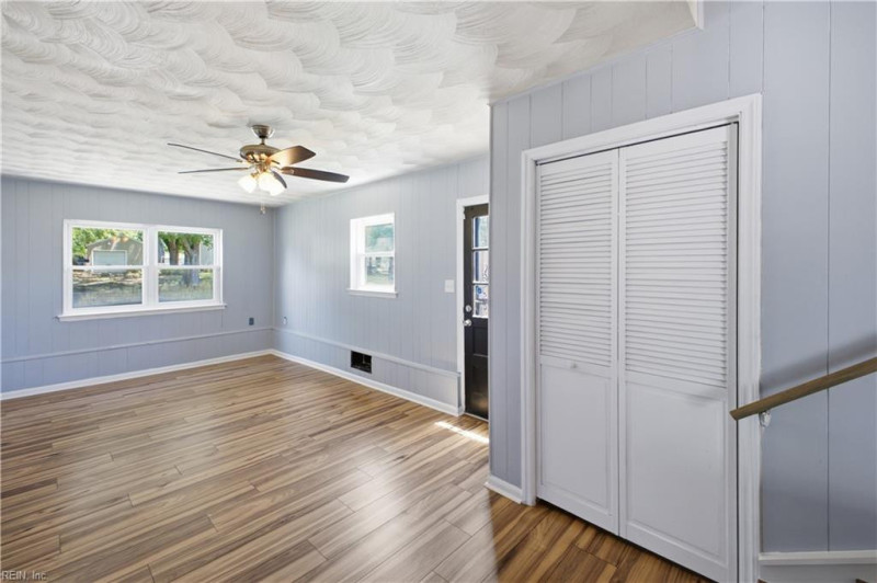 Photo 12 of 30 residential for sale in Norfolk virginia