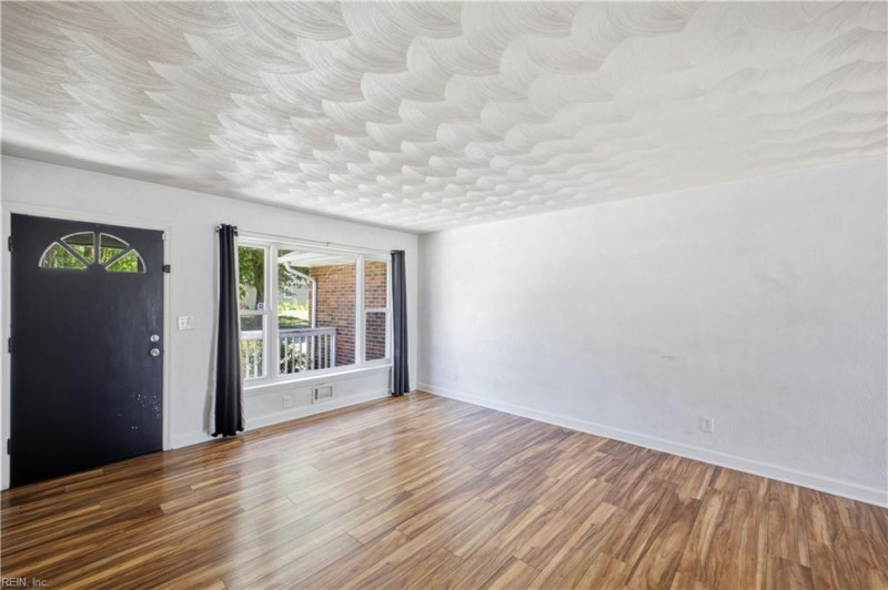 Photo 3 of 30 residential for sale in Norfolk virginia