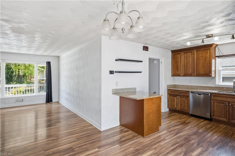 Photo 6 of 30 residential for sale in Norfolk virginia