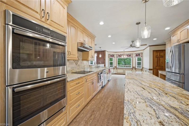 Photo 16 of 50 residential for sale in Chesapeake virginia Photo 16 of 50 residential for sale in Chesapeake virginia