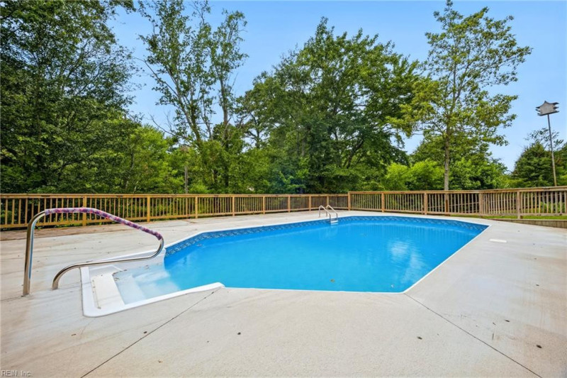 Photo 41 of 50 residential for sale in Chesapeake virginia Photo 41 of 50 residential for sale in Chesapeake virginia